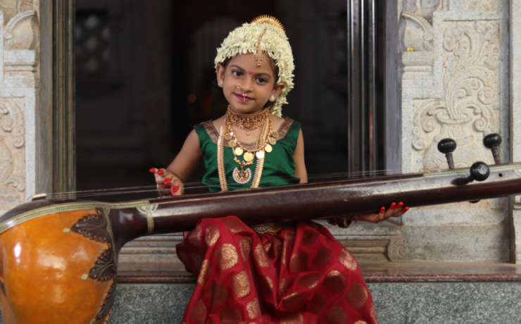 Benefits-of-Learning-Veena_-A-Blend-of-Tradition-and-Music-870x580